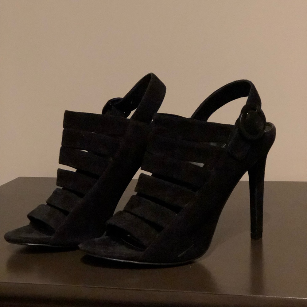 Kendal and Kylie Black Heels